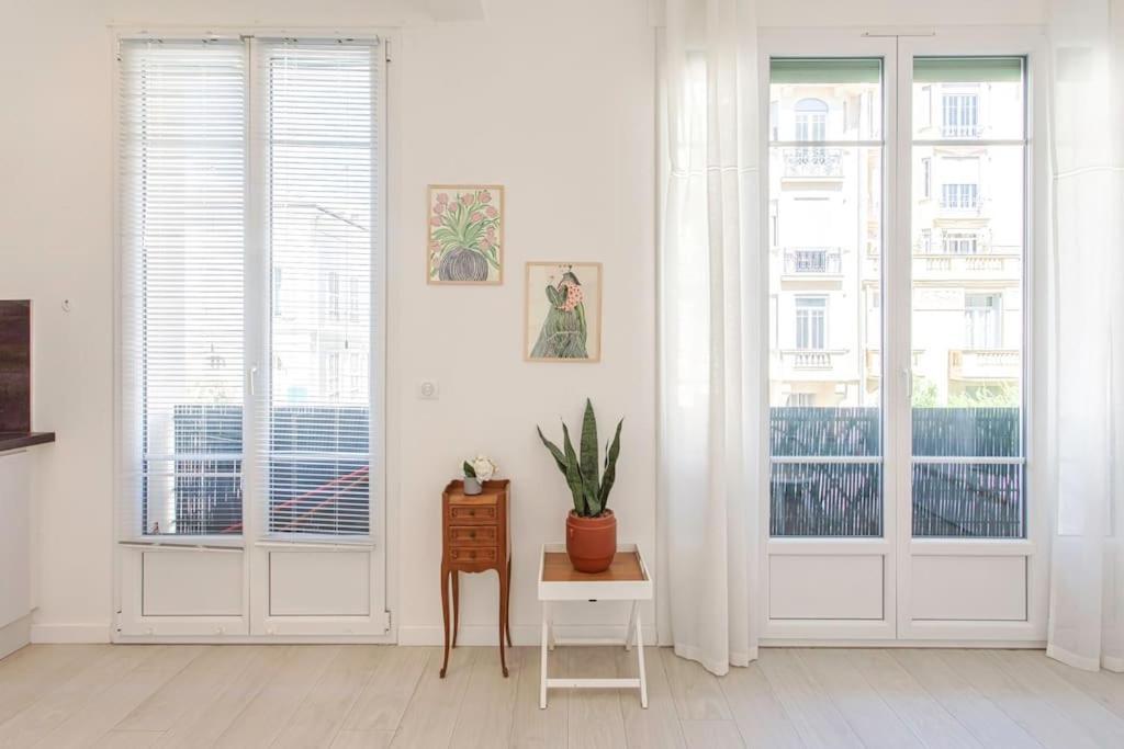 L55 2p Jean Medecin 10 Min A Pied Vieux Nizza